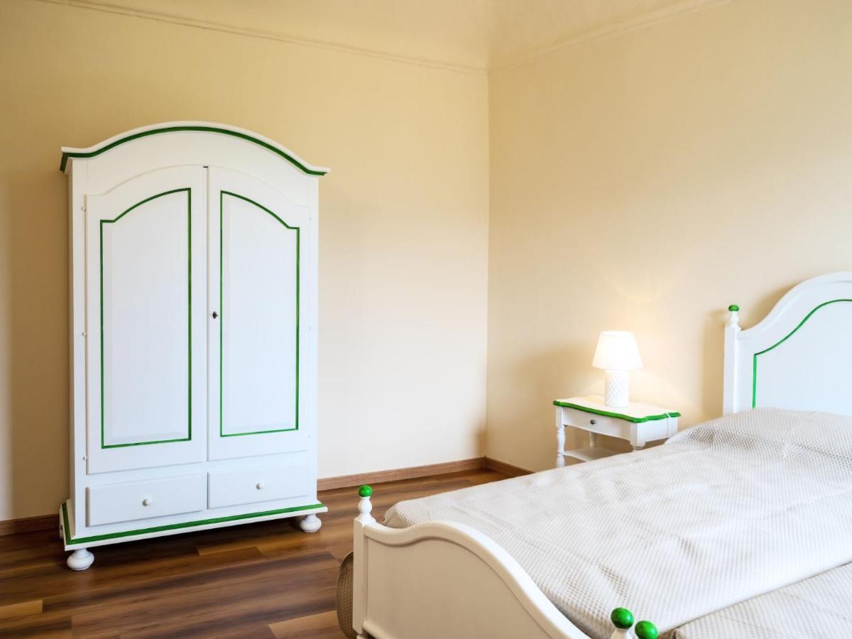 Apartment Verde By Interhome Porto Valtravaglia Kültér fotó